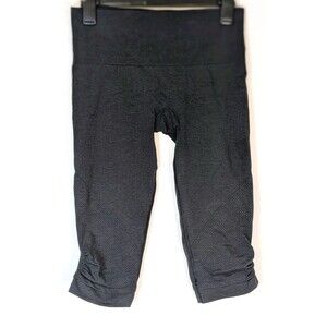 Lululemon Ebb to Street Crop Heathered Black Ruched Yoga Leggings 6